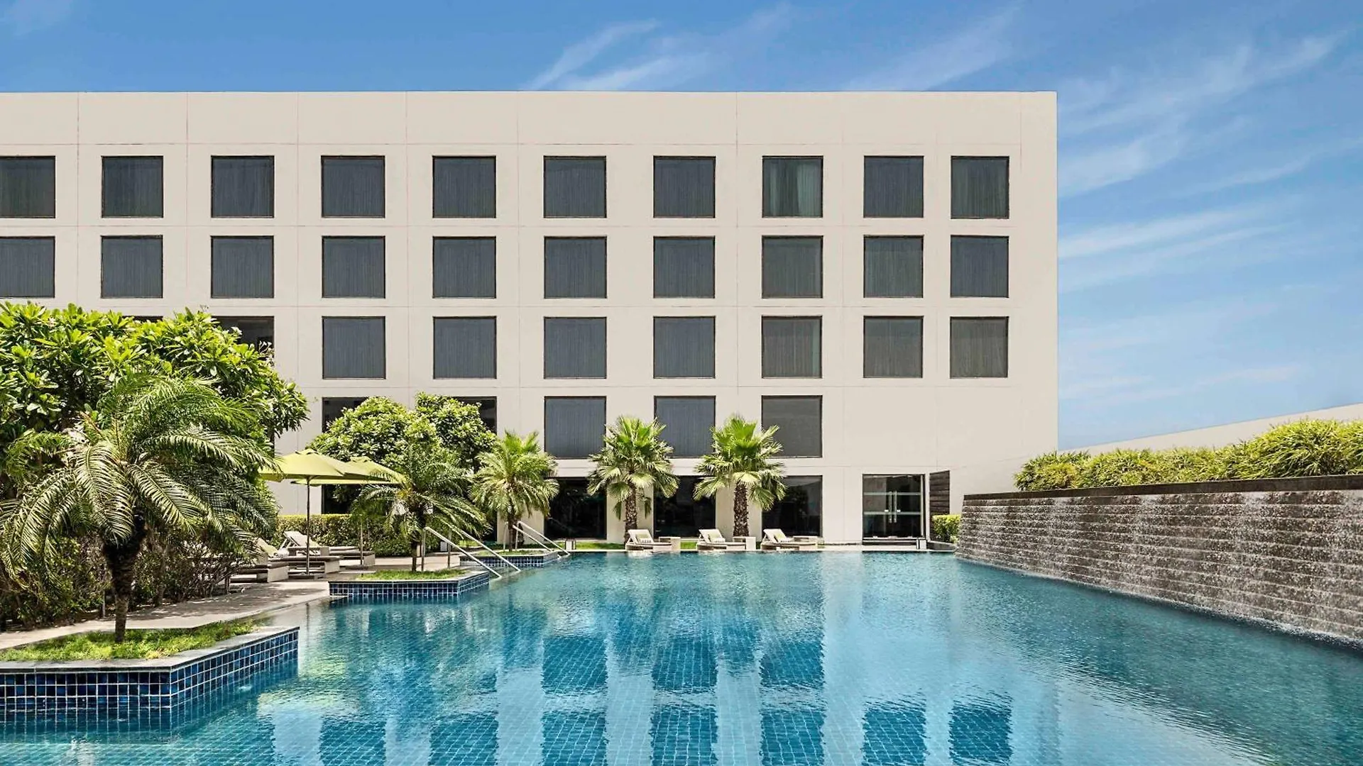 Pullman New Delhi Aerocity