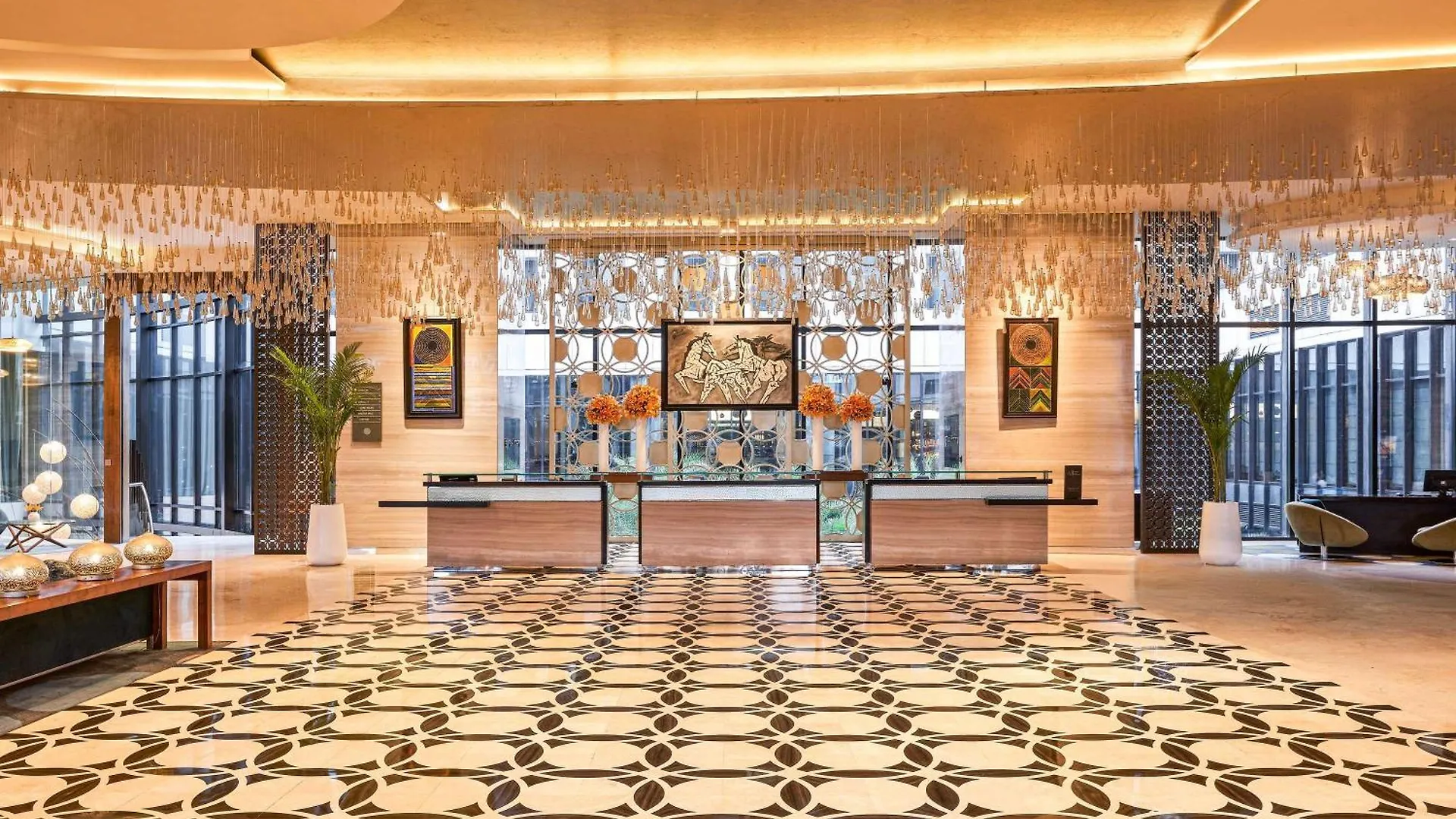 Pullman New Delhi Aerocity 5*,  India