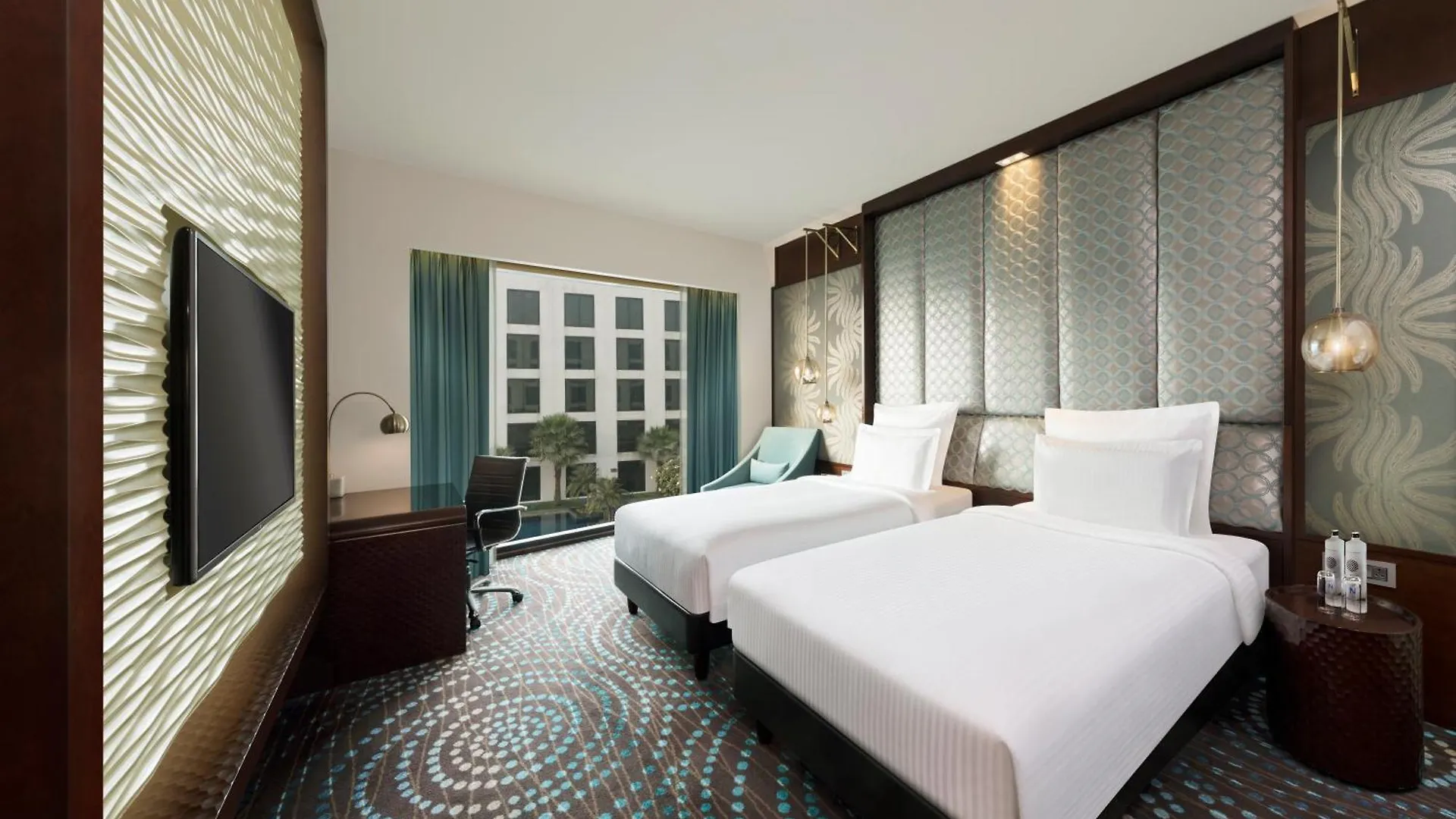 Pullman New Delhi Aerocity