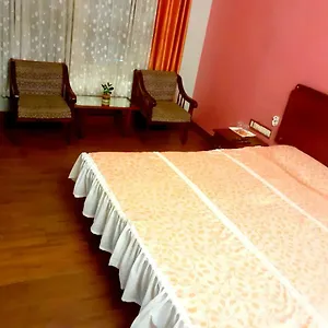 athens-the-budget-wing-of-komala-hotel.kerala-hotels.net/